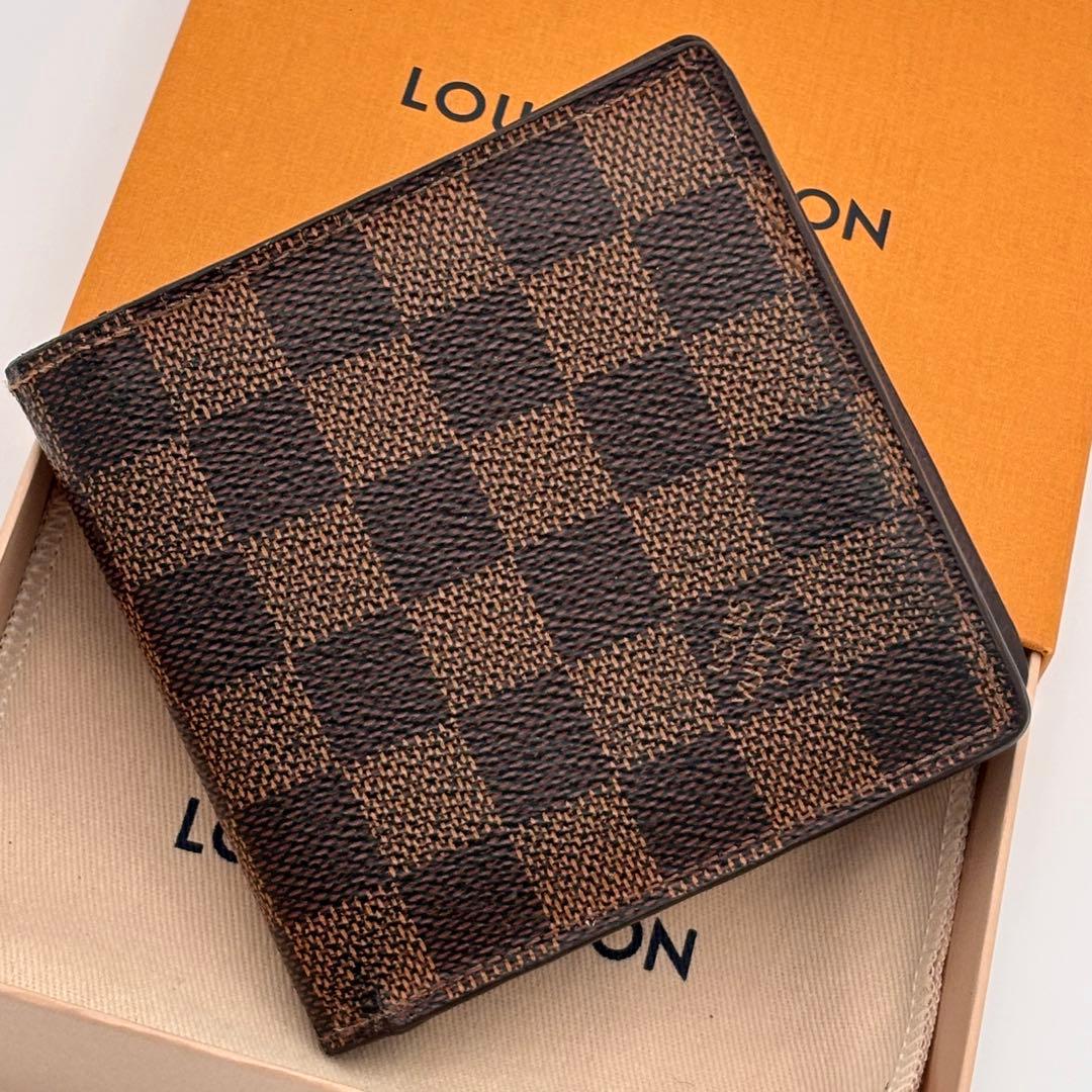 ルイヴィトン ダミエ マルコ 二つ折り財布 コンパクト 定番人気　正規品