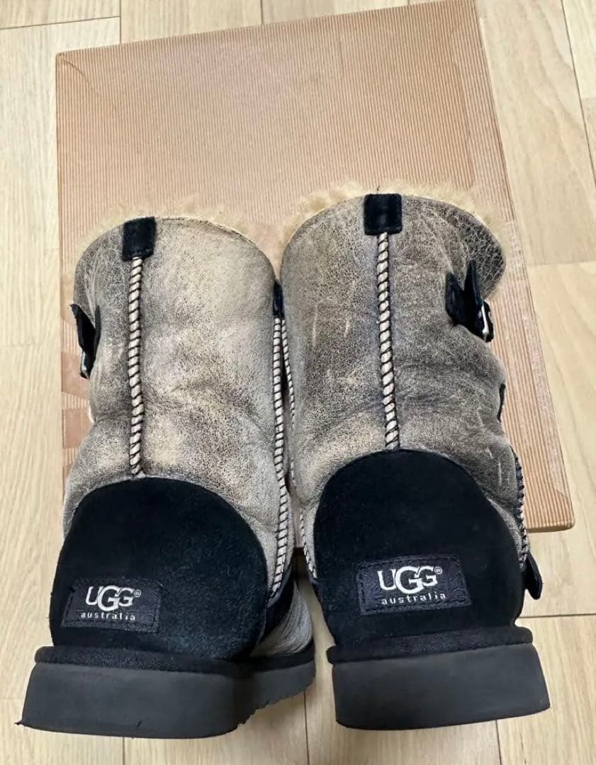 激レア　UGG ムートンブーツ　サイズ26cm