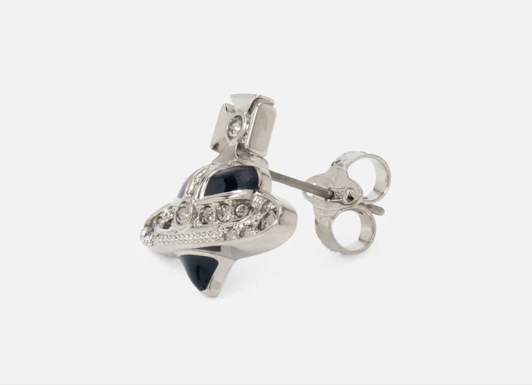 Vivienne Westwood 宇宙船デザインピアス