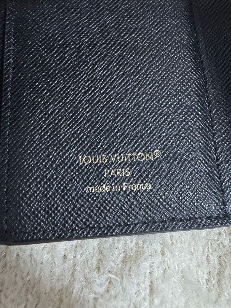 LOUIS VUITTON ポルトフォイユ・ヴィクトリーヌレディース三つ折り財布