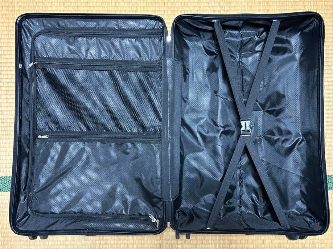 新品未使用未開封　スーツケースＬ　ホワイト