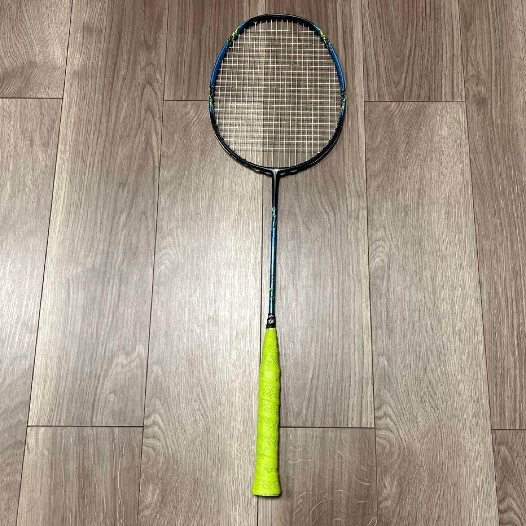 YONEX NANOFLARE 700 バドミントンラケット 5UG6