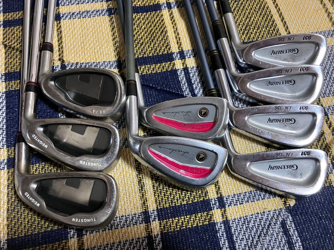 メンズ右利き初心者用　ゴルフクラブセット　ナイキ　キャディバッグ付き