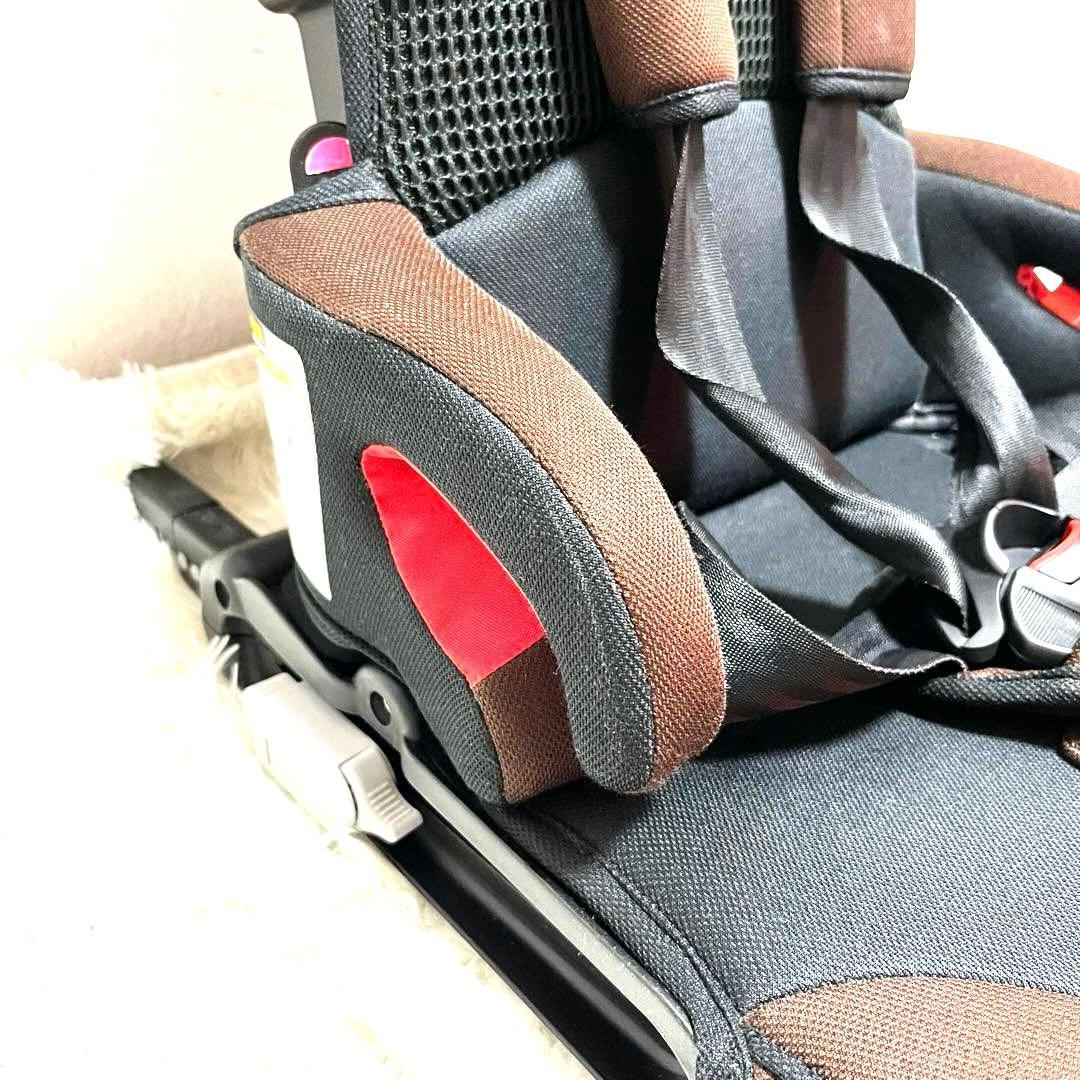 日本育児 トラベルベストEC FIX ISOFIX チャイルドシート　ブラウン