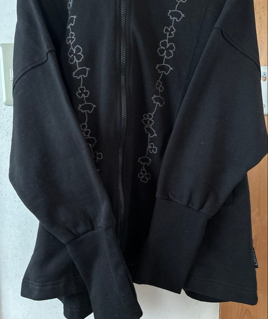 ドラッグストアーズパーカー付きトレーナー ブラック【新品未使用】