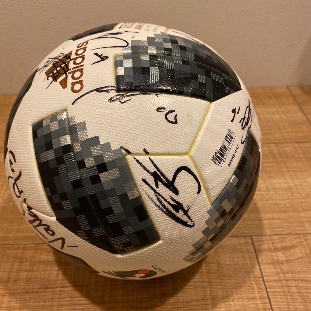 値下げしました！2018年度柏レイソル選手サインボール