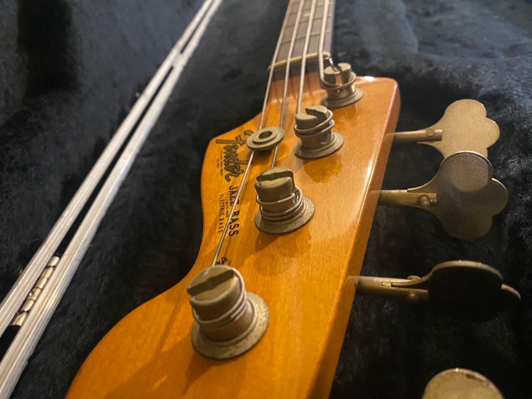 ベース Fender American Vintage Jazz Bass 1962