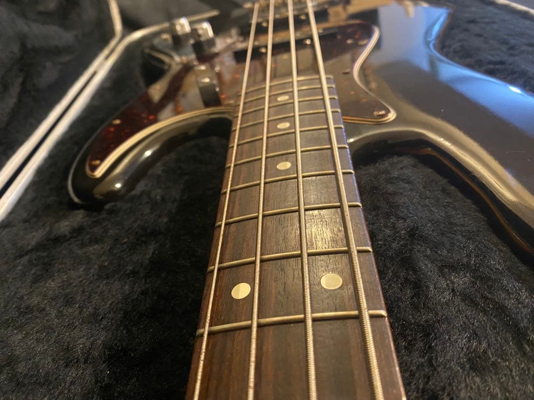 ベース Fender American Vintage Jazz Bass 1962