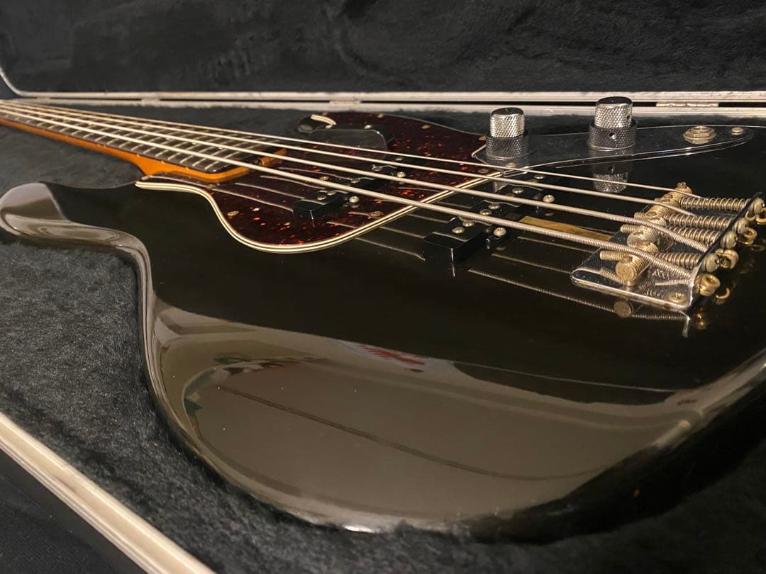 ベース Fender American Vintage Jazz Bass 1962
