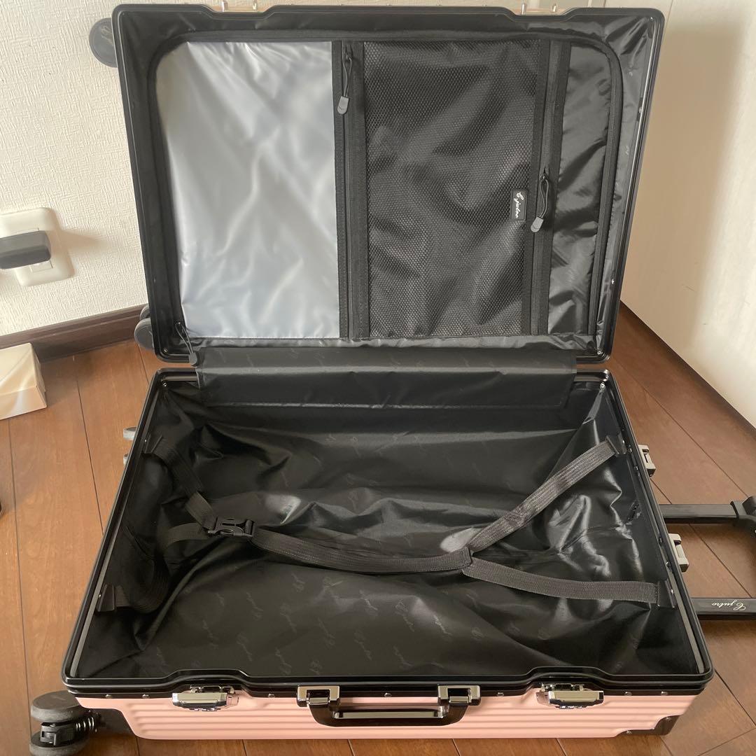 C.jutroキャリーケース