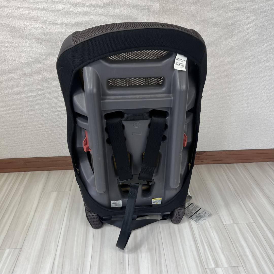 コンビ ジョイトリップ エアスルーGA　ダークグレーメッシュ チャイルドシート