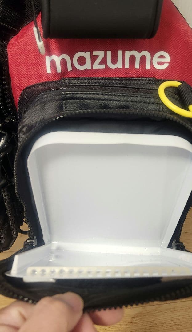 mazume Red Moon ブラック 8TH フィッシングベスト