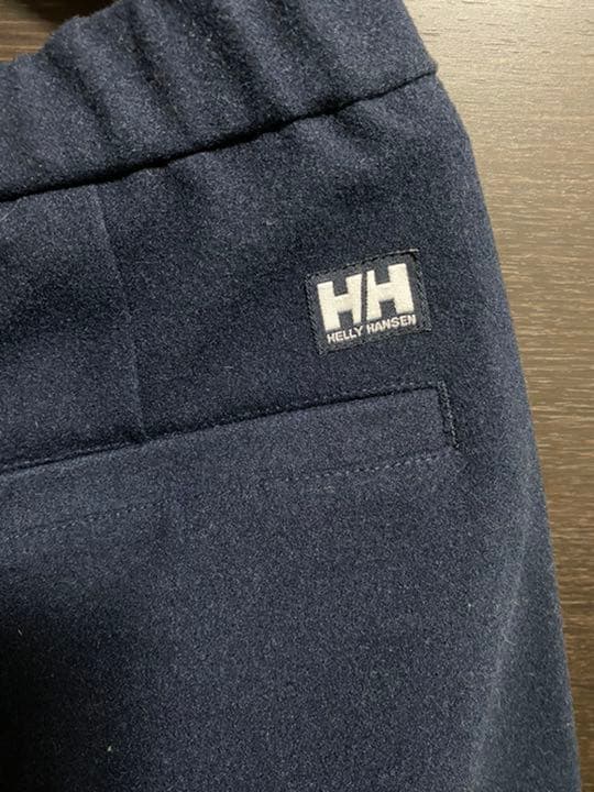 ヘリーハンセン ネイビー バームパンツ