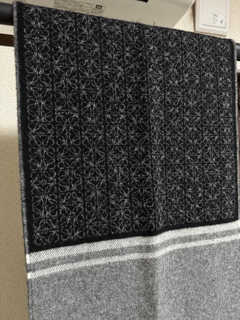 【美品☆】LOEWEマフラー