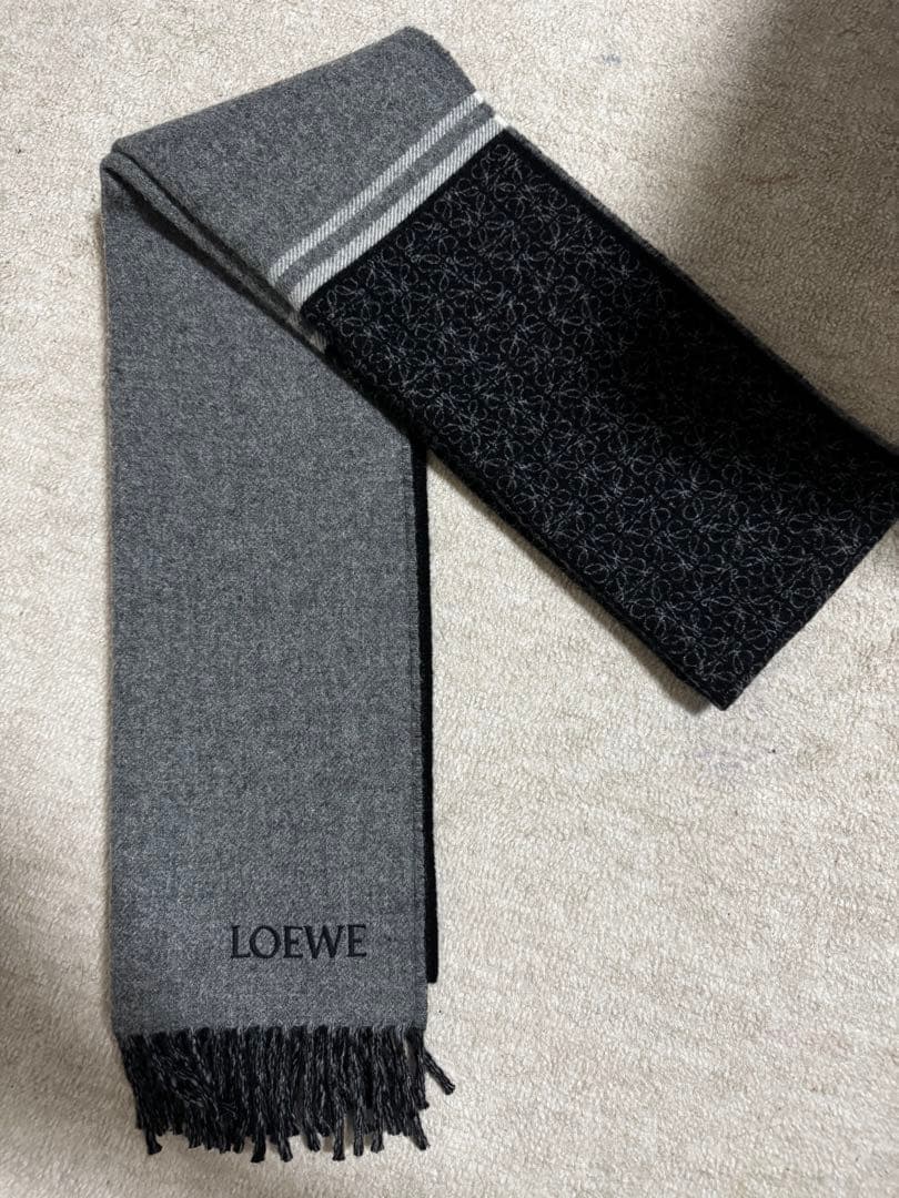 【美品☆】LOEWEマフラー