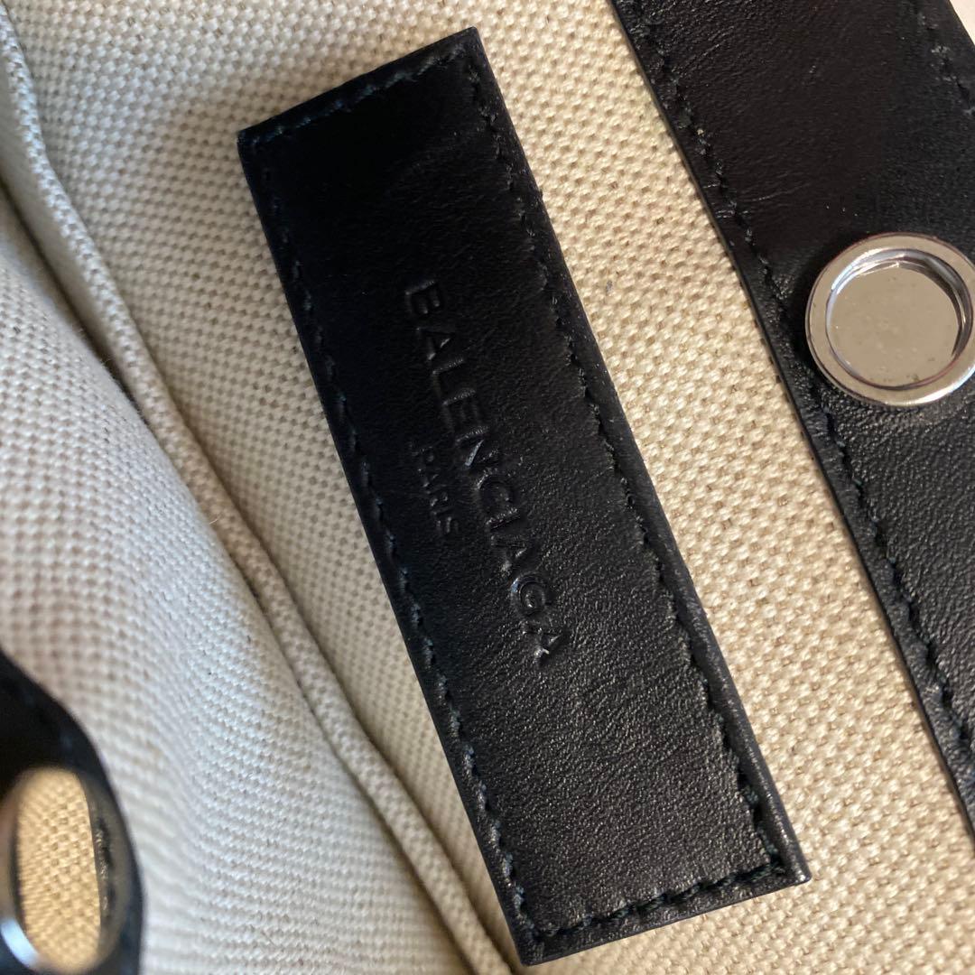 BALENCIAGA ショルダーバッグ　キャンパス