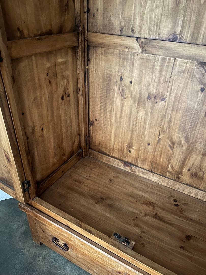 <メンクラロビ>アンティーク ヴィンテージ 北欧風　家具　キャビネット