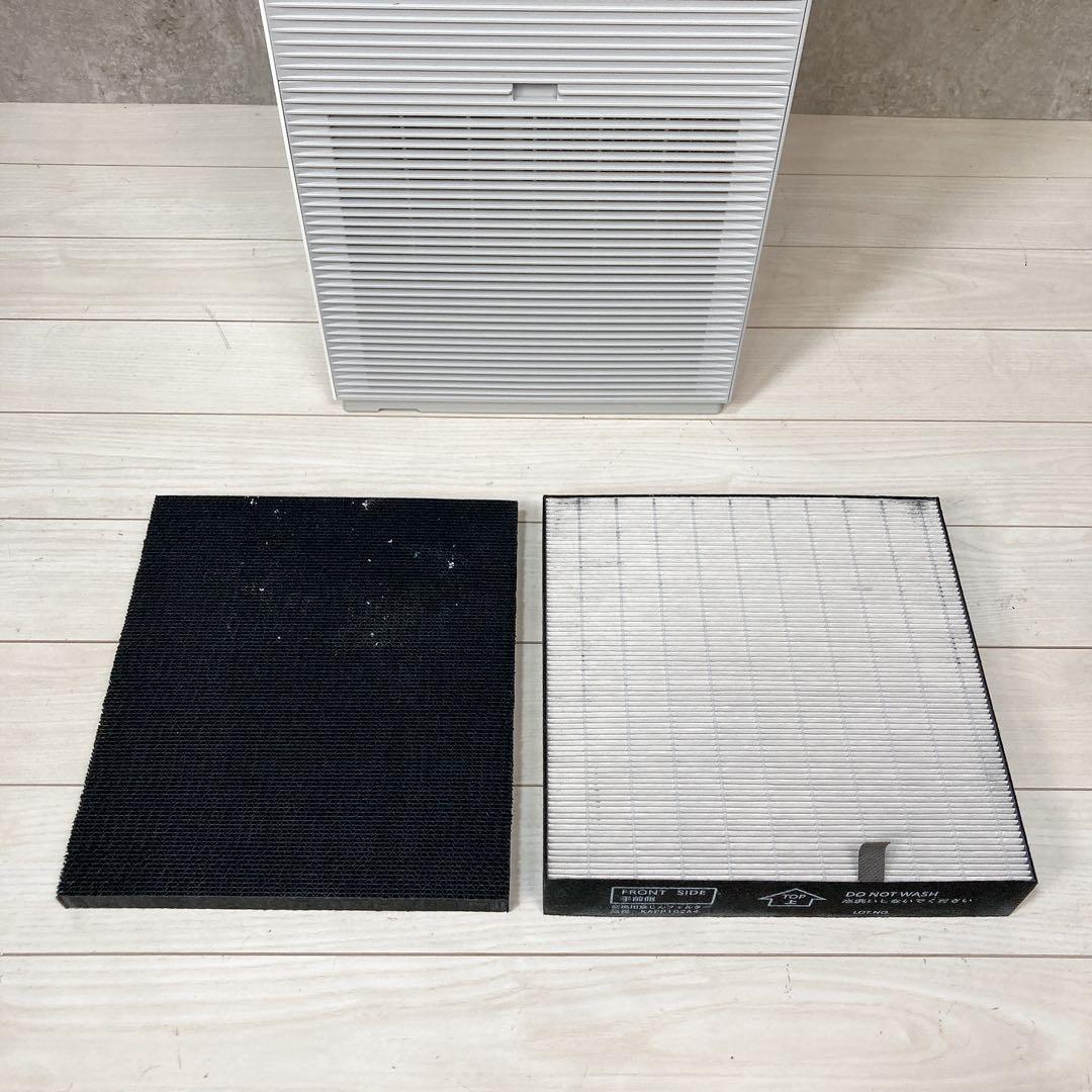 DAIKIN ダイキン 除湿・加湿空気清浄機 MCK704AKS-W 23年製