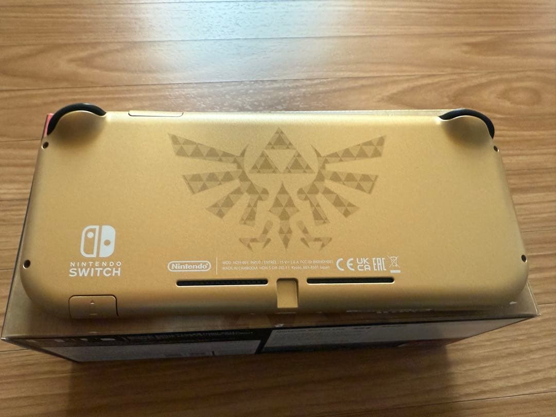 美品　Nintendo Switch Lite本体 ゼルダの伝説エディション