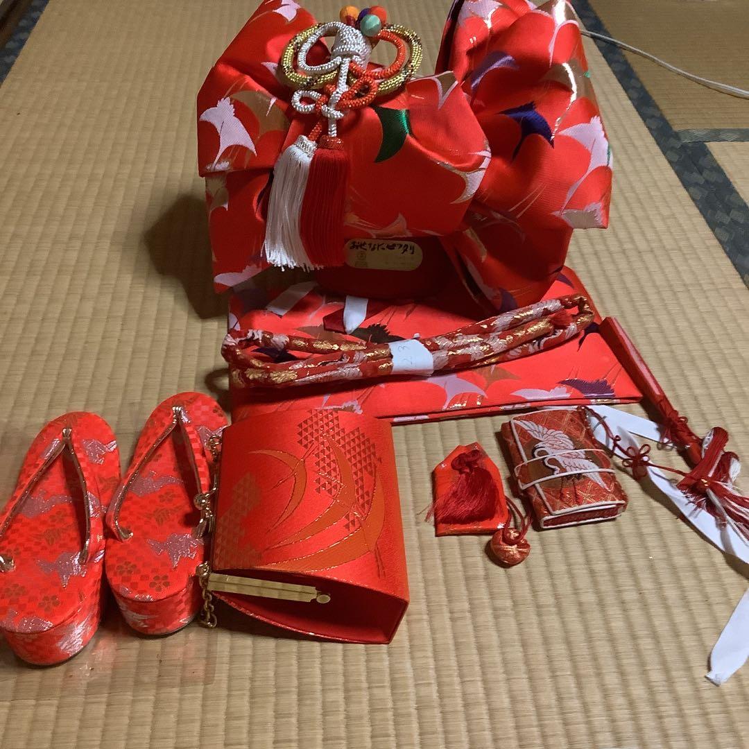 七五三7歳　フルセット　帯幅18センチ　草履21センチ　鶴舞う縁起のいいセット