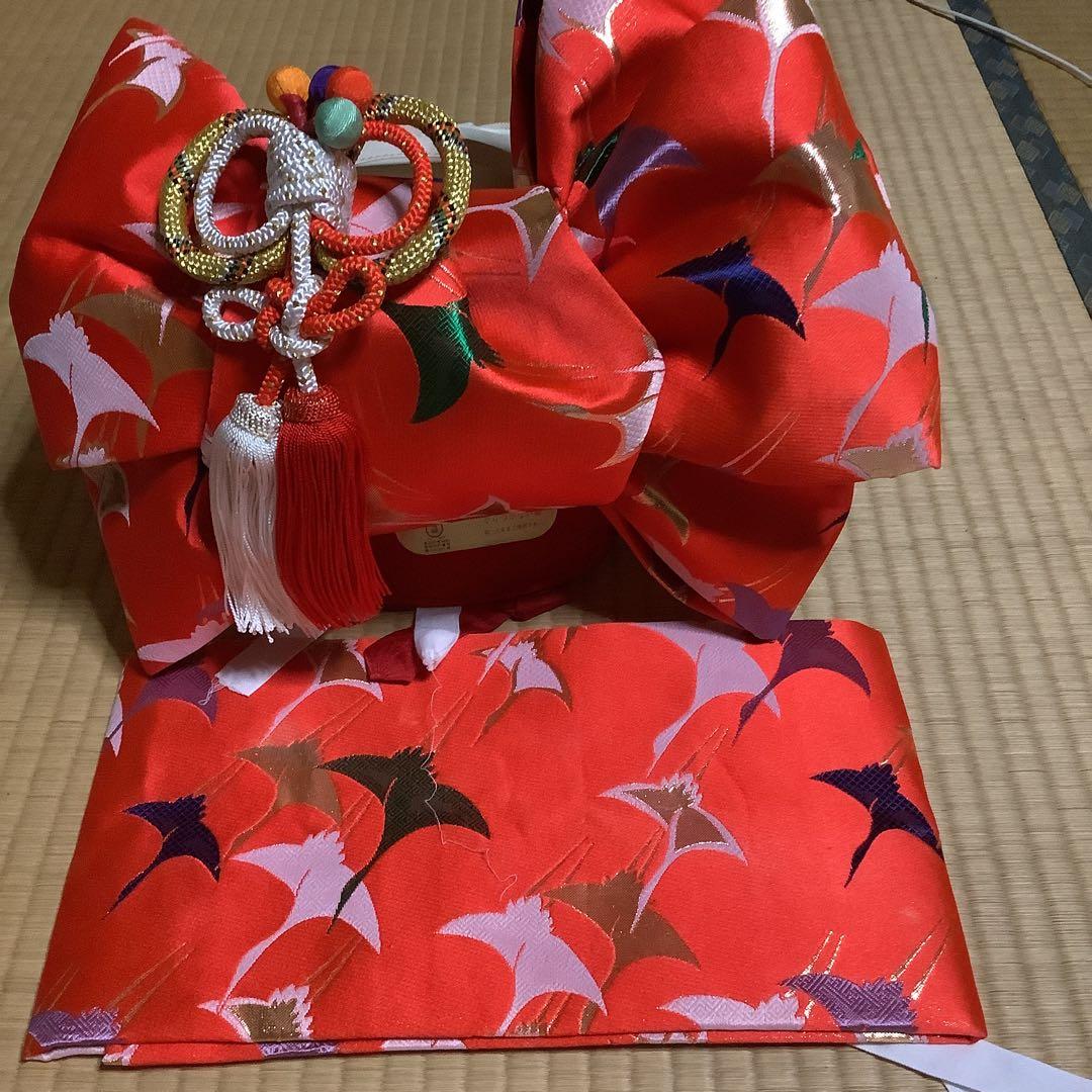 七五三7歳　フルセット　帯幅18センチ　草履21センチ　鶴舞う縁起のいいセット