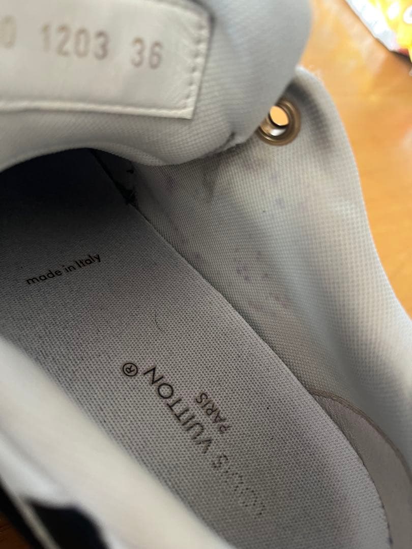 ⭐︎Louis Vuitton スニーカー ブラック/ホワイト⭐︎
