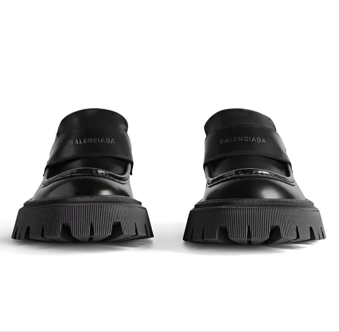 BALENCIAGA 23FWブラック カーフスキン　チャンキーローファー厚底