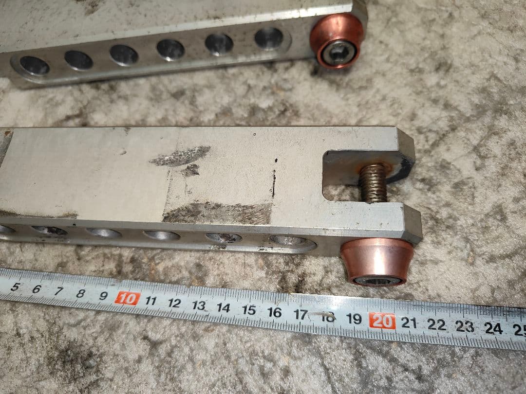 絶版 シグナスX 用 ロンホイ用 アッパーブラケット 20センチ用