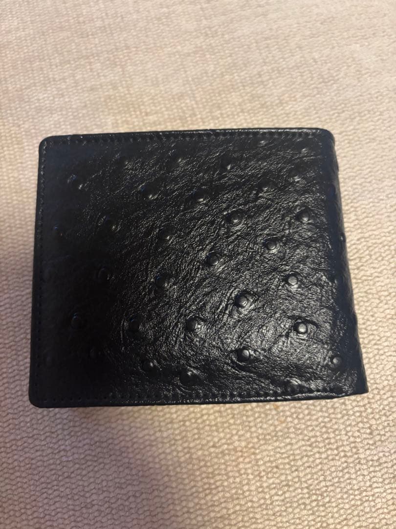 皇居菊紋牛革財布 オーストリッチレザー 二つ折り財布 黒