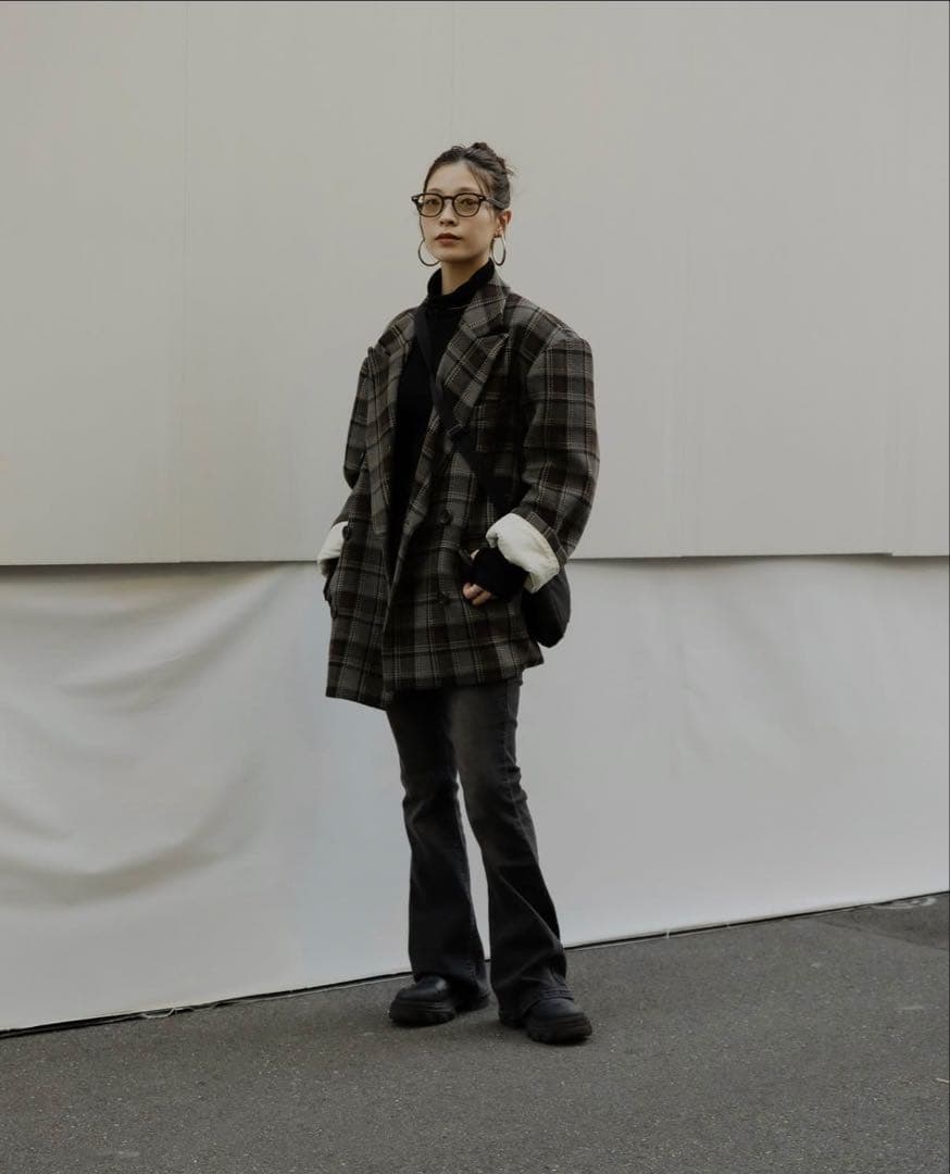 う*た様 正規品 CLANE OVER SHOULDER PEAKED LAPE