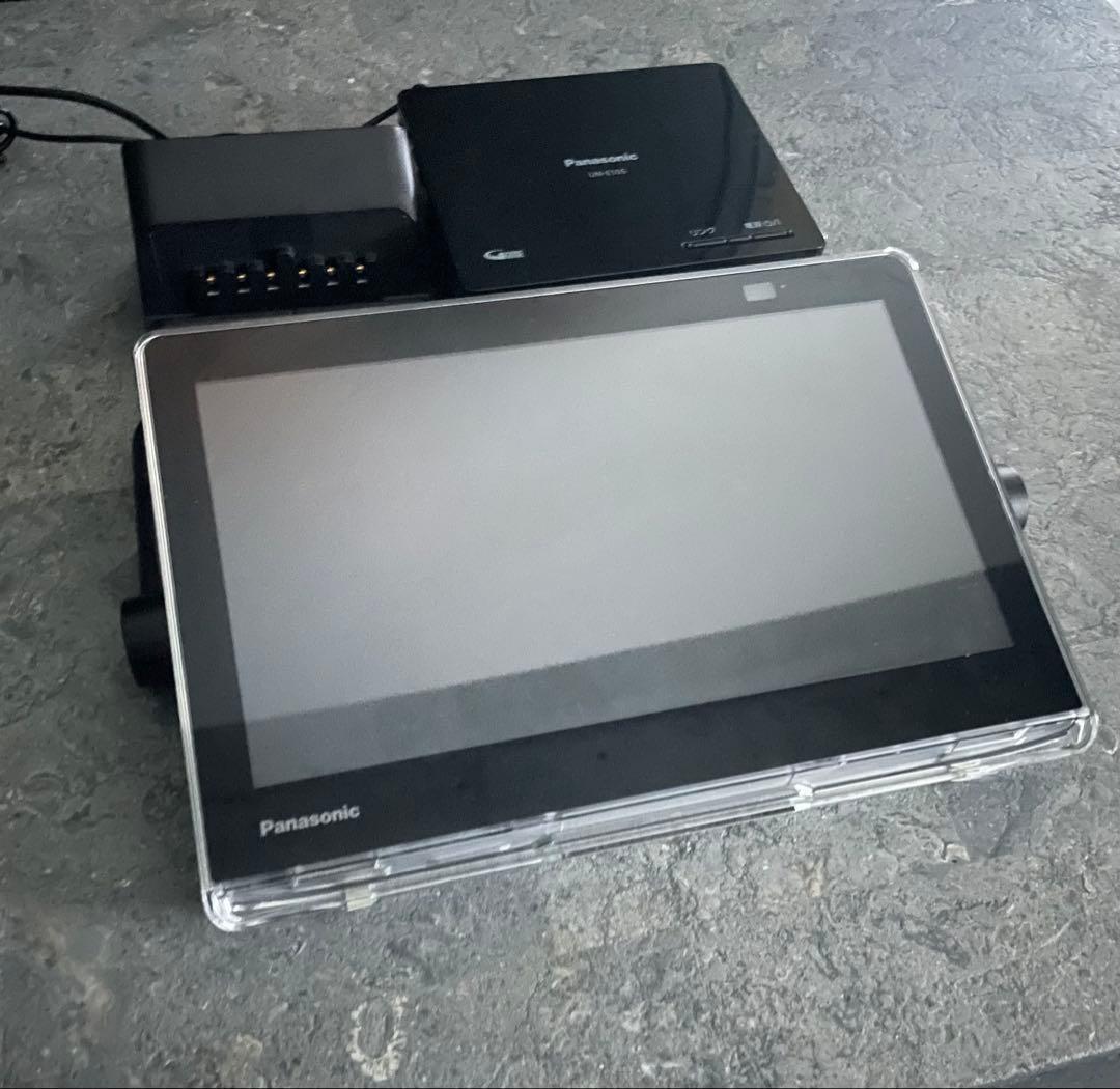 Panasonic プライベートビエラUN-10CN10D 充電スタンドつき