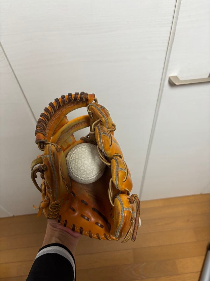 硬式野球グローブ オレンジ色 レザー