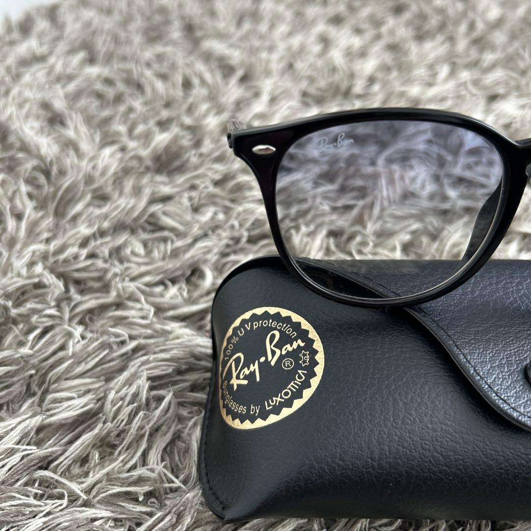Ray Ban レイバン　RB4259F ブラック