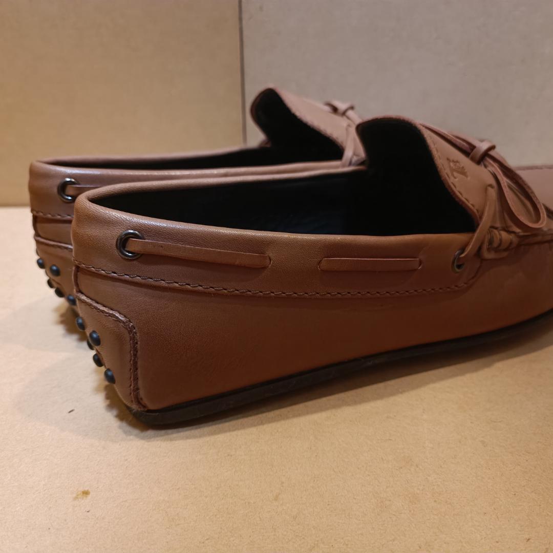トッズ（TOD'S） イタリア製ドライビングシューズ 茶 UK8