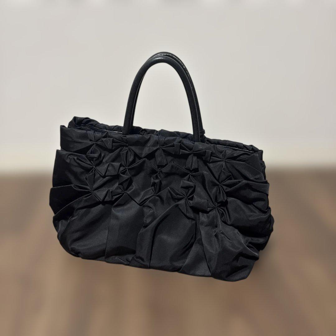 【最終値下げ】PRADA ブラック トートバッグ　ハンドバッグ　プラダ　レア
