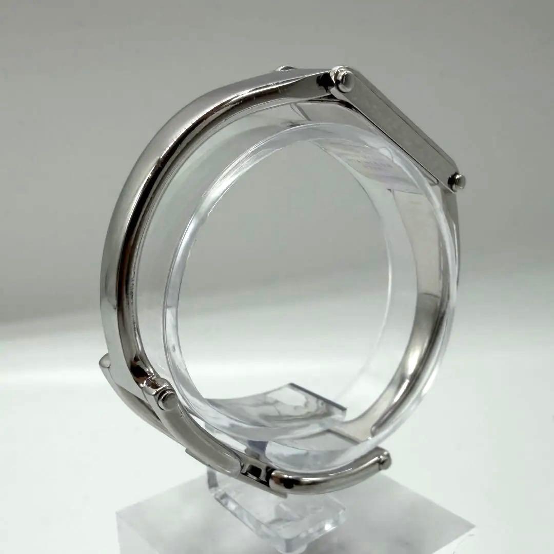 稼働/新品電池✨グッチ 1500L シェル文字盤 バングルウォッチ クォーツ