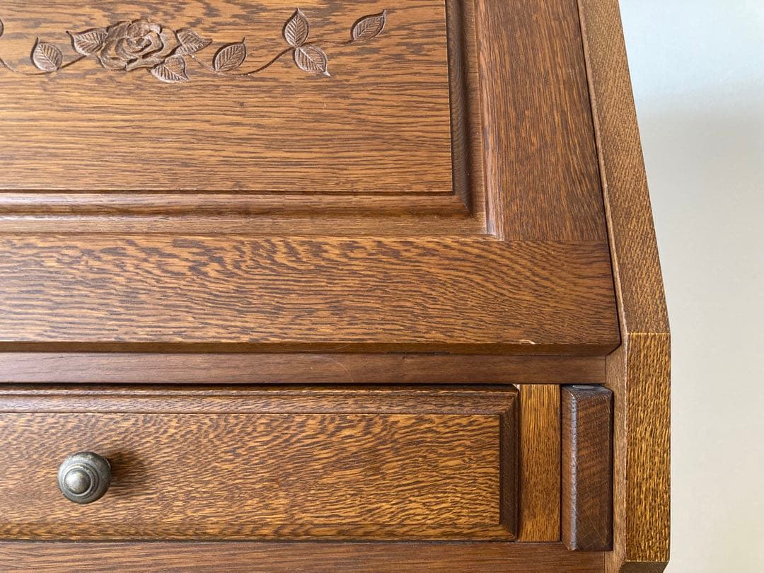 ココナッツ【葉山ガーデン】ライティングビューロー　特別仕様