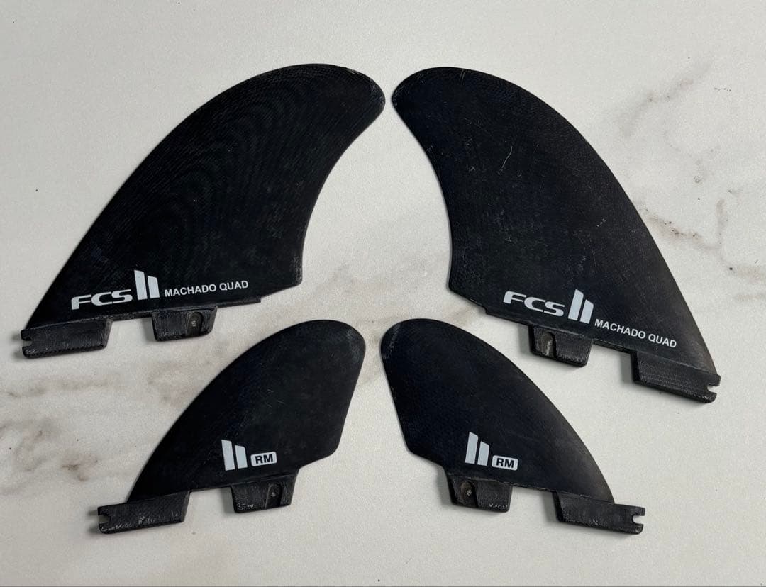 FCS II MACHADO QUAD クアッドフィン 収納ケース付き