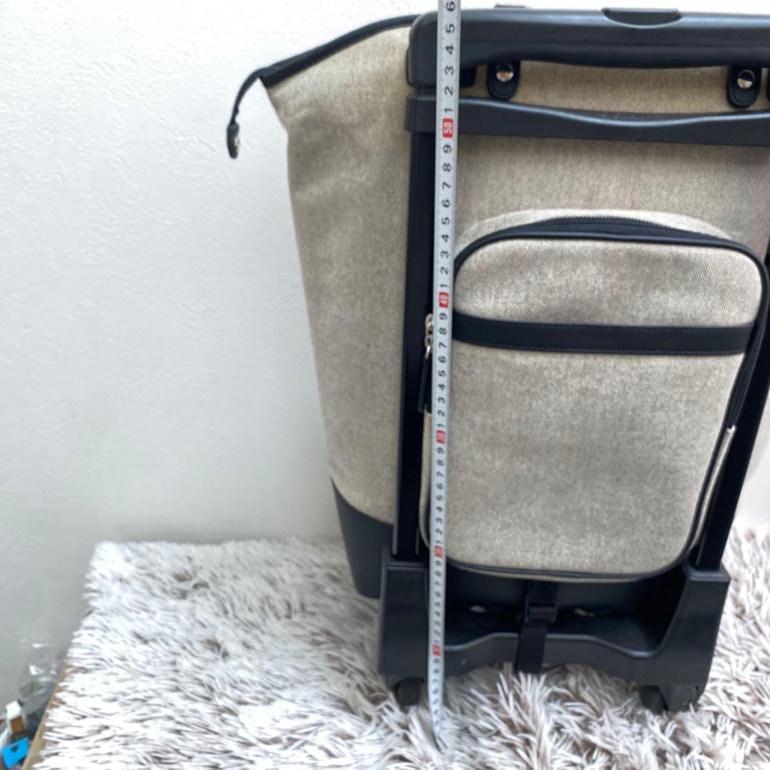 swany スワニー 近沢レース フローレンス　ポシェット付