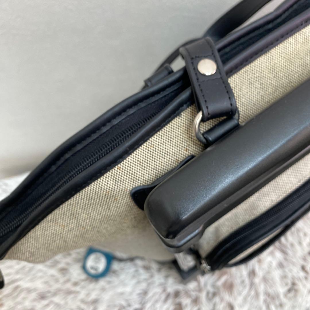 swany スワニー 近沢レース フローレンス　ポシェット付