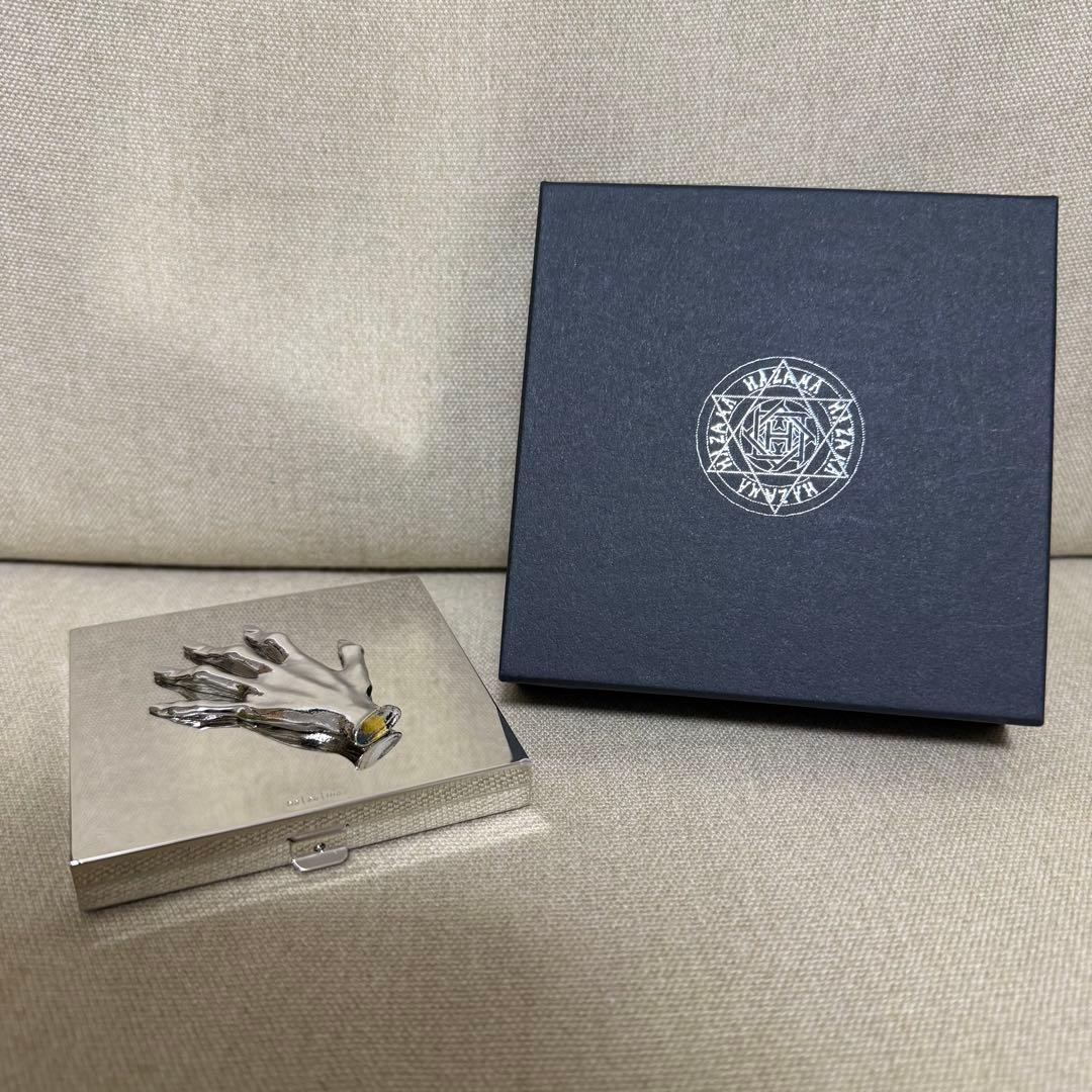 hazama 惹きずり込まれる運命の香水・アイシャドウ スカーフ 3点セット