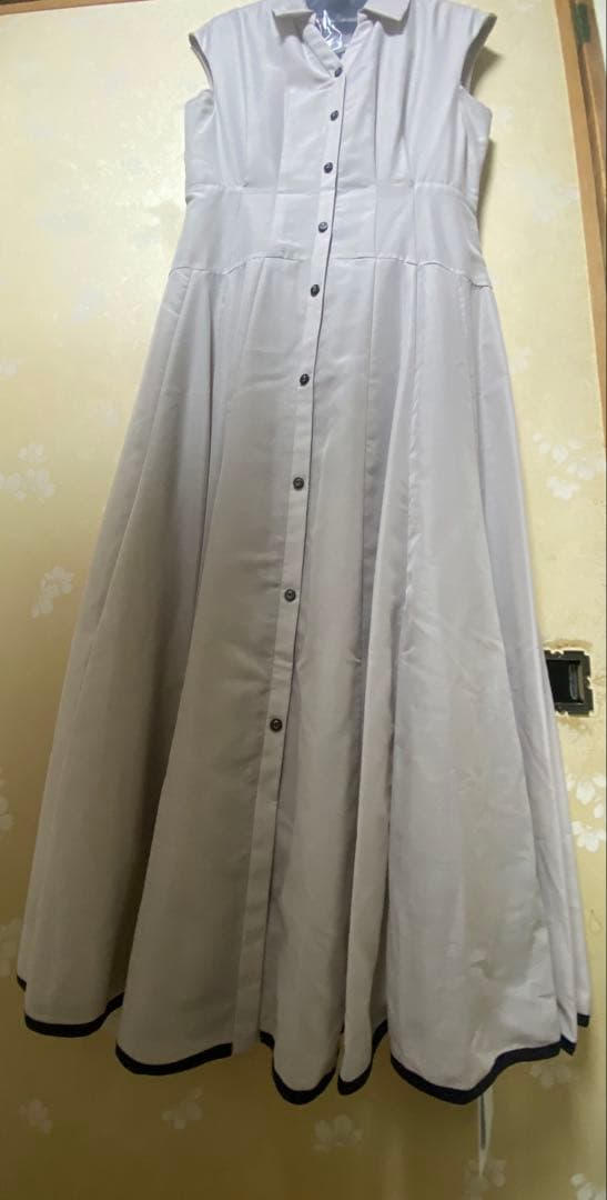 未使用タグ付‼️ レディシャツワンピース　グレージュM