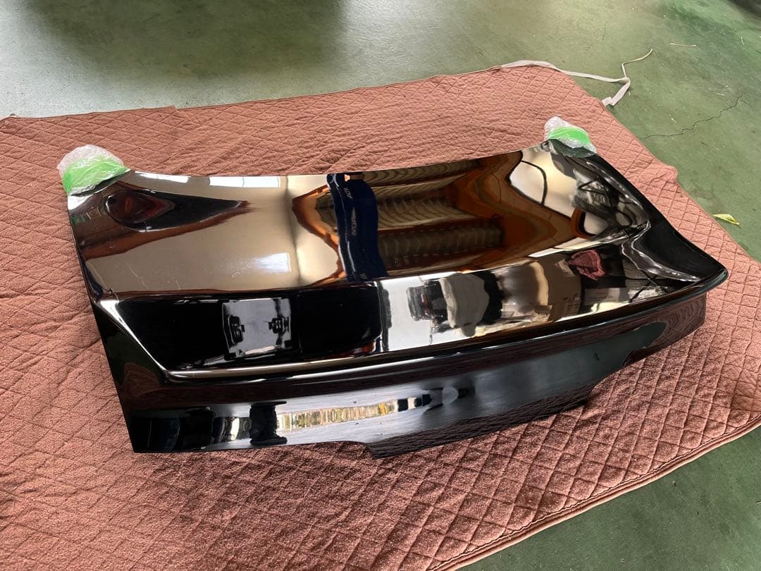 【引取限定】30ソアラ　トランク　スポイラー　パテ埋め　静岡県掛川市