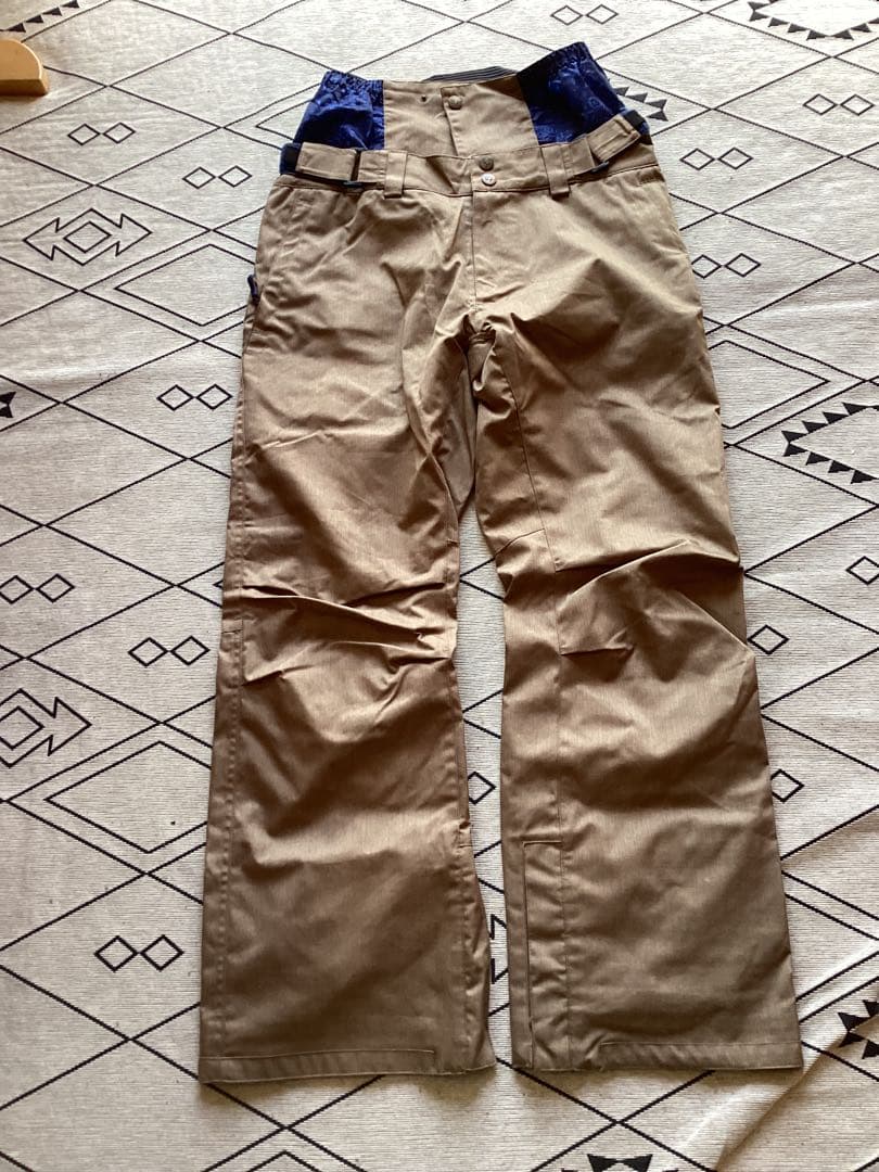 ポンタペス黒迷彩ＸベージュＭメンズスノボウェアスキーウェア