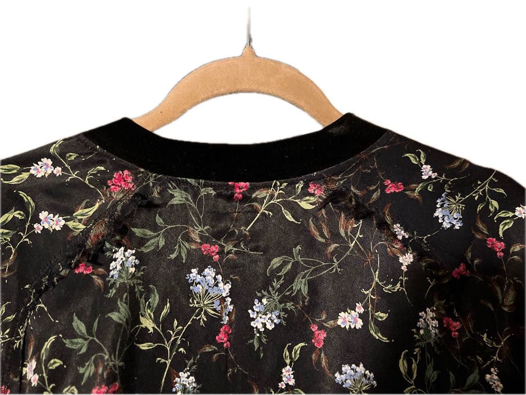 ニードルス Needles 花柄 Vネック カットソー 19AW