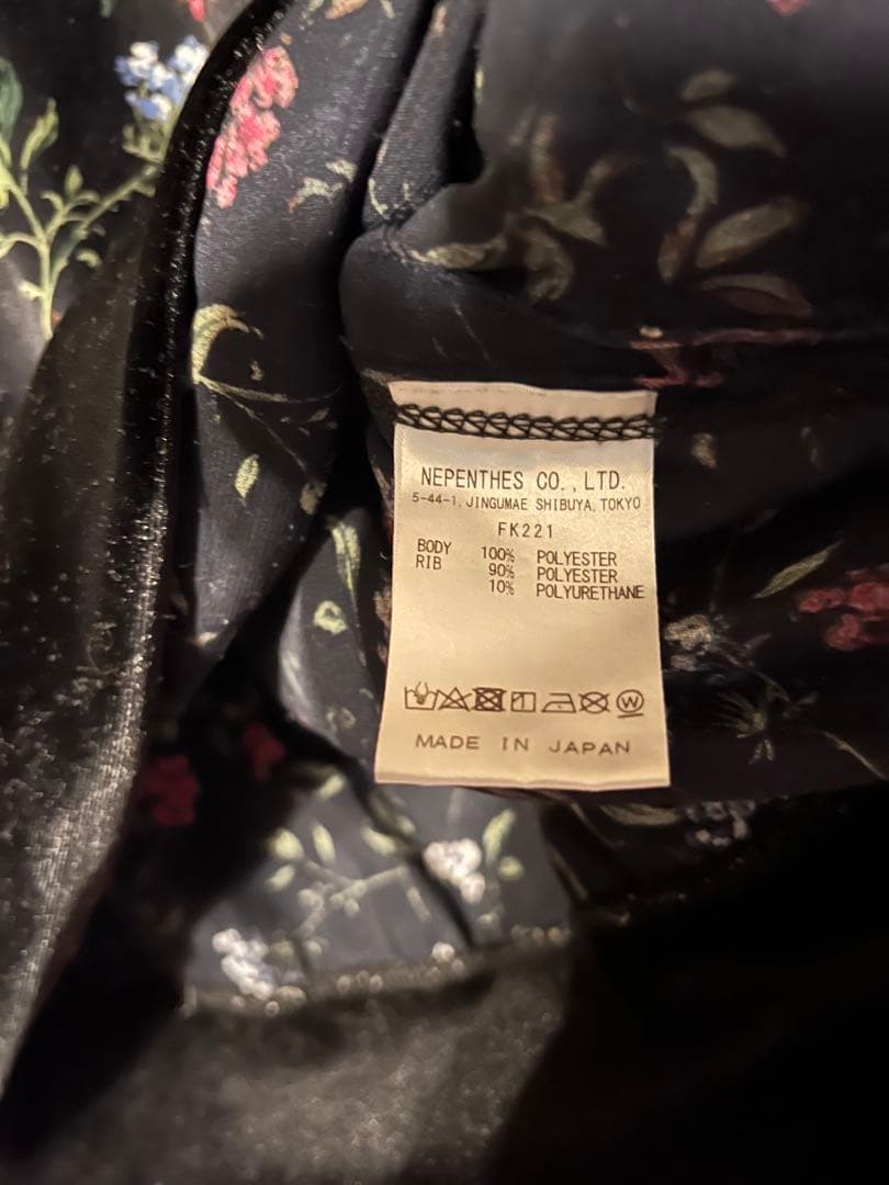 ニードルス Needles 花柄 Vネック カットソー 19AW