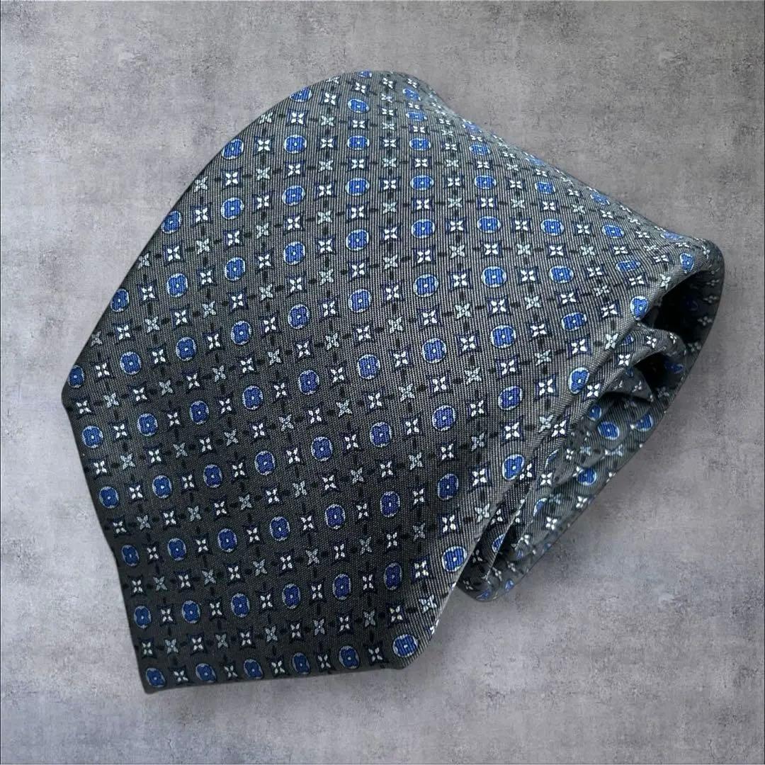 美品　LOUIS VUITTON ネクタイ　モノグラム　グレー　ブルー
