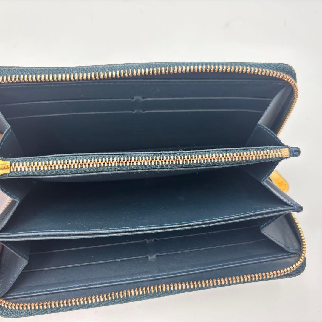 ルイ・ヴィトン M93722 ヴェルニ ジッピーウォレット ブルーニュイ