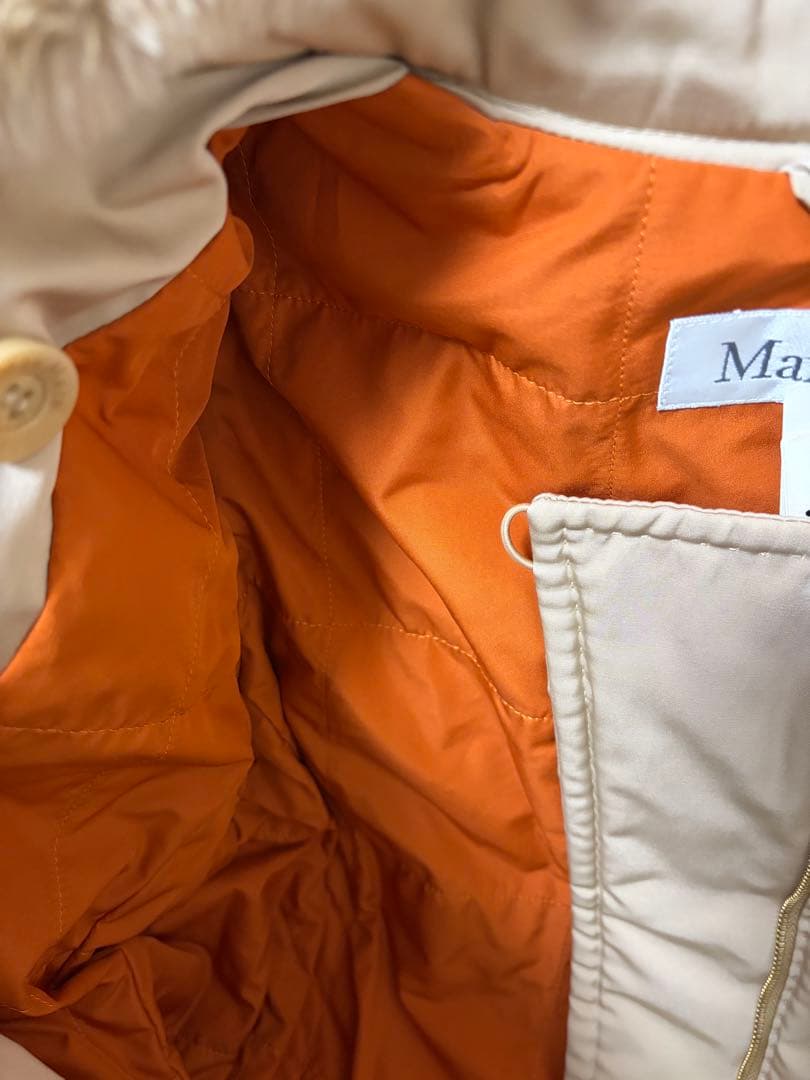 【新品未使用】MaxMara マックスマーラ　イタリア製　ジャケット