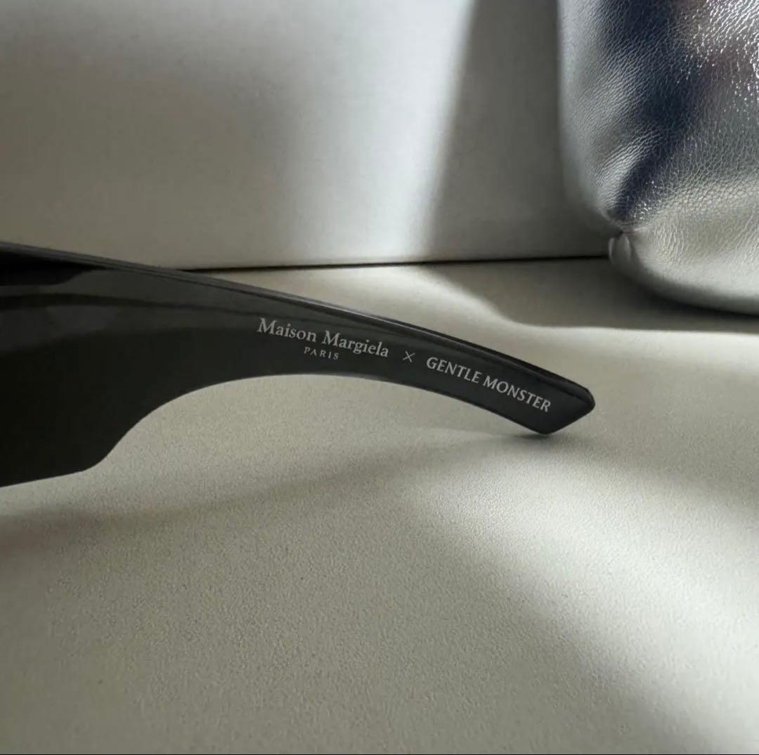 MM201 グレー スポーツサングラス ケース付き